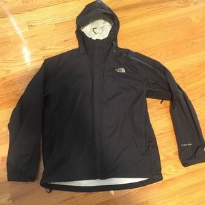 The North Face Men’s Venture 2 Rain Jacket